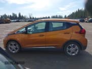 ✅ 2018 Chevrolet Bolt EV LT • VIN: 1G1FW6S06J4135351 • Lot: 41668227. Wystawiony na IAAI z przebiegiem 45 533 mil. Bezpłatny archiwum sprzedaży aukcyjnych z USA i szczegółowy raport historii pojazdu na DreamBid. Zdjęcie 14.