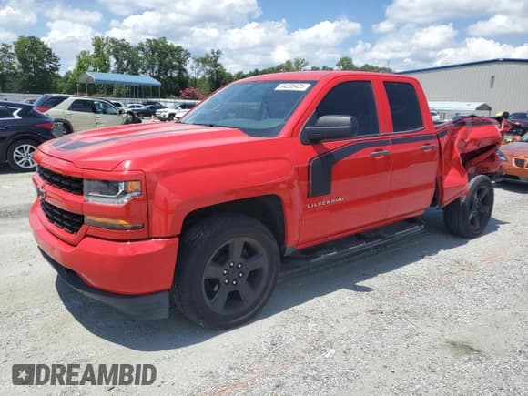 ✅ 2017 Chevrolet Silverado 1500 Custom • VIN: 1GCRCPEH2HZ107340 • Lot: 64235425. Wystawiony na Copart z przebiegiem 48 001 mil. Bezpłatny archiwum sprzedaży aukcyjnych z USA i szczegółowy raport historii pojazdu na DreamBid. Zdjęcie 1.