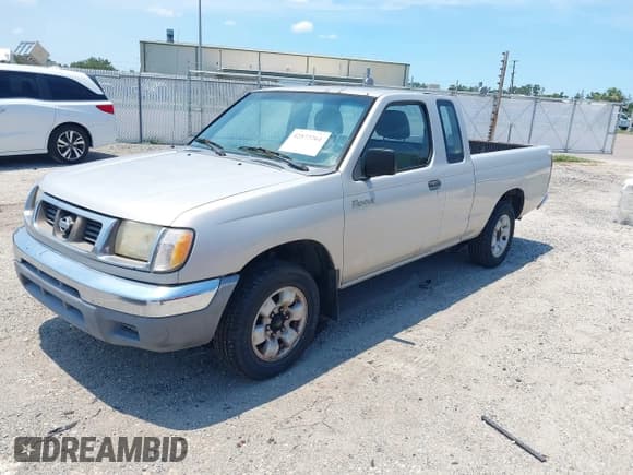✅ 1998 Nissan Frontier XE • VIN: 1N6DD26SXWC348595 • Lot: 42577261. Listed on IAAI with Not provided. Free auction sales archive from the USA and detailed vehicle history report at DreamBid. Image 2.