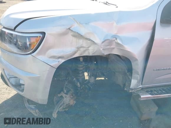 ✅ 2018 Chevrolet Colorado 2WD Work Truck • VIN: 1GCGSBEA0J1189525 • Lot: 41898384. Listed on IAAI with 33,748 mi. Free auction sales archive from the USA and detailed vehicle history report at DreamBid. Image 6.