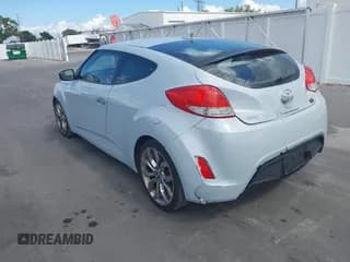 ✅ 2015 Hyundai Veloster • VIN: KMHTC6AD6FU222998 • Лот: 43494362. Опубликован ранее на IAAI с пробегом 189 951 миль. Бесплатный доступ к архиву аукционных продаж из США и подробный отчёт об истории автомобиля на DreamBid. Изображение 3.