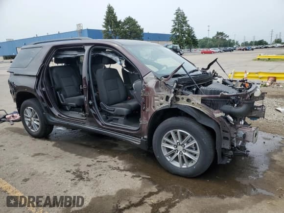 ✅ 2022 Chevrolet Traverse LT Cloth • VIN: 1GNERGKW4NJ101427 • Lot: 60630425. Wystawiony na Copart z przebiegiem Nie podano. Bezpłatny archiwum sprzedaży aukcyjnych z USA i szczegółowy raport historii pojazdu na DreamBid. Zdjęcie 4.