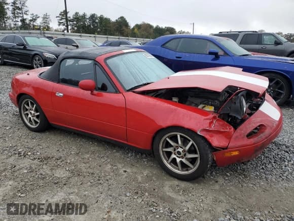 ✅ 1994 Mazda MX-5 Miata • VIN: JM1NA3531R0506330 • Lot: 80575654. Wystawiony na Copart z przebiegiem 125 240 mil. Bezpłatny archiwum sprzedaży aukcyjnych z USA i szczegółowy raport historii pojazdu na DreamBid. Zdjęcie 4.