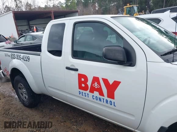 ✅ 2020 Nissan Frontier S • VIN: 1N6ED0CE7LN711829 • Lot: 41481364. Wystawiony na IAAI z przebiegiem 97 584 mil. Bezpłatny archiwum sprzedaży aukcyjnych z USA i szczegółowy raport historii pojazdu na DreamBid. Zdjęcie 14.