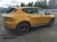 2024 Dodge Hornet R/T Plus с VIN ZACPDFDW0R3A23295, выставлен на аукционе Copart как лот 52153545 с пробегом 122 миль миль и Списание • Salvage title. История ставок и продаж доступна на DreamBid. Изображение 3.