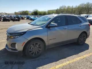 2023 Chevrolet Equinox RS с VIN 3GNAXMEG5PS144490, выставлен на аукционе Copart как лот 84420145 с пробегом 27 228 миль миль и Списание • Salvage title. История ставок и продаж доступна на DreamBid. Изображение 1.