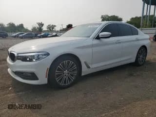 ✅ 2018 BMW 5 Series 530i xDrive • VIN: WBAJA7C53JWC76611 • Lot: 58789325. Wystawiony na Copart z przebiegiem 65 477 mil. Bezpłatny archiwum sprzedaży aukcyjnych z USA i szczegółowy raport historii pojazdu na DreamBid. Zdjęcie 1.