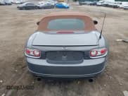 ✅ 2006 Mazda MX-5 Miata Sport • VIN: JM1NC25FX60120273 • Lot: 43774037. Listed on IAAI with 66,933 mi. Free auction sales archive from the USA and detailed vehicle history report at DreamBid. Image 16.