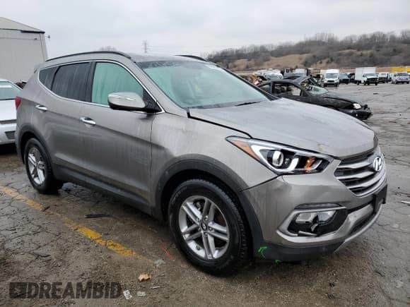 ✅ 2017 Hyundai Santa Fe 2.4L • VIN: 5NMZUDLB9HH043456 • Лот: 67680632. Опубликован ранее на Copart с пробегом 13 430 миль. Бесплатный доступ к архиву аукционных продаж из США и подробный отчёт об истории автомобиля на DreamBid. Изображение 4.