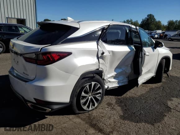 ✅ 2021 Lexus RX 350 • VIN: 2T2HZMDA2MC281065 • Лот: 82333135. Опубликован ранее на Copart с пробегом 61 718 миль. Бесплатный доступ к архиву аукционных продаж из США и подробный отчёт об истории автомобиля на DreamBid. Изображение 3.