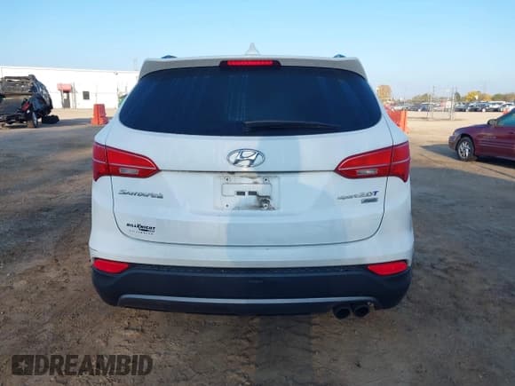 ✅ 2013 Hyundai Santa Fe Sport • VIN: 5XYZUDLA0DG118881 • Лот: 43589430. Опубликован ранее на IAAI с пробегом 236 917 миль. Бесплатный доступ к архиву аукционных продаж из США и подробный отчёт об истории автомобиля на DreamBid. Изображение 16.