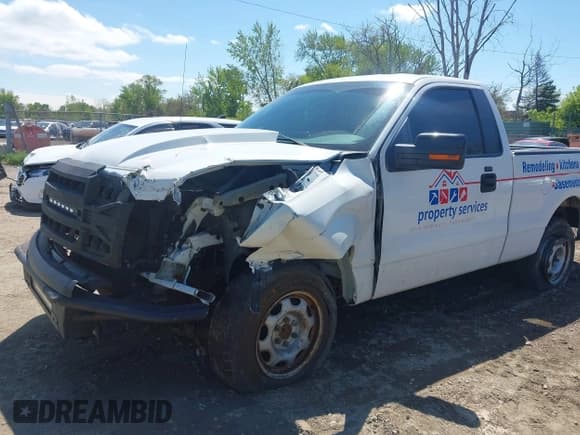 ✅ 2013 Ford F-150 XL • VIN: 1FTMF1CF7DFB08267 • Лот: 42229975. Опубликован ранее на IAAI с пробегом 111 300 миль. Бесплатный доступ к архиву аукционных продаж из США и подробный отчёт об истории автомобиля на DreamBid. Изображение 17.