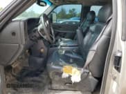 ✅ 2007 GMC Sierra 2500HD SLE1 • VIN: 1GTHK29D57E164940 • Lot: 71756044. Wystawiony na Copart z przebiegiem 371 493 mil. Bezpłatny archiwum sprzedaży aukcyjnych z USA i szczegółowy raport historii pojazdu na DreamBid. Zdjęcie 7.