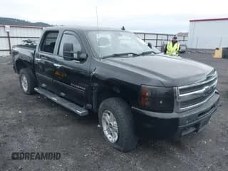 ✅ 2010 Chevrolet Silverado 1500 LT • VIN: 3GCRKSE37AG242524 • Lot: 43623963. Listed on IAAI with 256,813 mi. Free auction sales archive from the USA and detailed vehicle history report at DreamBid. Image 1.
