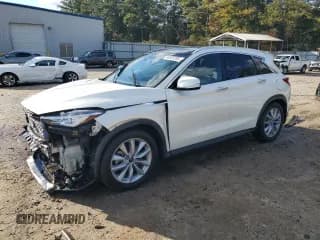 ✅ 2020 Infiniti QX50 Luxe • VIN: 3PCAJ5M16LF106556 • Лот: 90600355. Опубликован ранее на Copart с пробегом 100 268 миль. Бесплатный доступ к архиву аукционных продаж из США и подробный отчёт об истории автомобиля на DreamBid. Изображение 1.