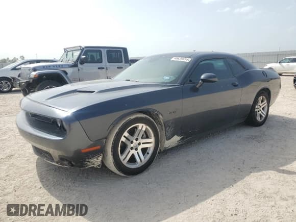 ✅ 2016 Dodge Challenger R/T • VIN: 2C3CDZBT3GH232521 • Lot: 65639814. Wystawiony na Copart z przebiegiem 147 226 mil. Bezpłatny archiwum sprzedaży aukcyjnych z USA i szczegółowy raport historii pojazdu na DreamBid. Zdjęcie 1.