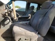 ✅ 2001 Chevrolet Silverado 1500 LS • VIN: 2GCEC19T411178824 • Лот: 75862204. Опубликован ранее на Copart с пробегом 306 551 миль. Бесплатный доступ к архиву аукционных продаж из США и подробный отчёт об истории автомобиля на DreamBid. Изображение 7.