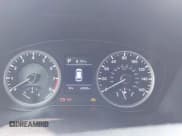 ✅ 2019 Hyundai Santa Fe SE • VIN: 5NMS23AD3KH135384 • Лот: 42862844. Опубликован ранее на IAAI с пробегом 68 008 миль. Бесплатный доступ к архиву аукционных продаж из США и подробный отчёт об истории автомобиля на DreamBid. Изображение 7.