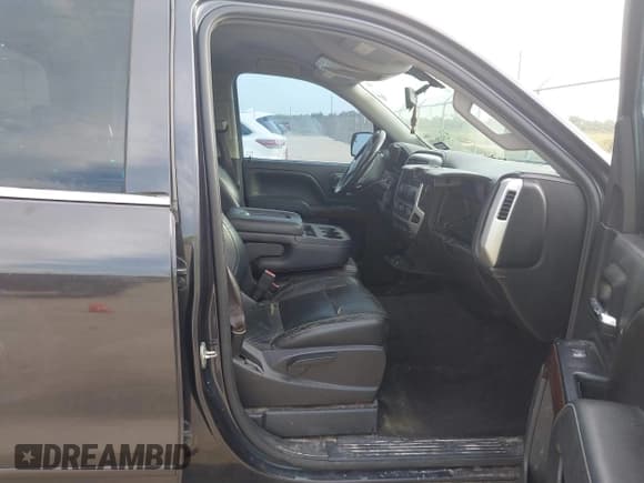 ✅ 2014 GMC Sierra 1500 SLE • VIN: 1GTR1UEC2EZ221102 • Лот: 43328609. Опубликован ранее на IAAI с пробегом 186 539 миль. Бесплатный доступ к архиву аукционных продаж из США и подробный отчёт об истории автомобиля на DreamBid. Изображение 5.