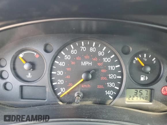 ✅ 2004 Ford Focus • VIN: 1FAHP34324W175900 • Лот: 71048915. Опубликован ранее на Copart с пробегом 227 748 миль. Бесплатный доступ к архиву аукционных продаж из США и подробный отчёт об истории автомобиля на DreamBid. Изображение 9.