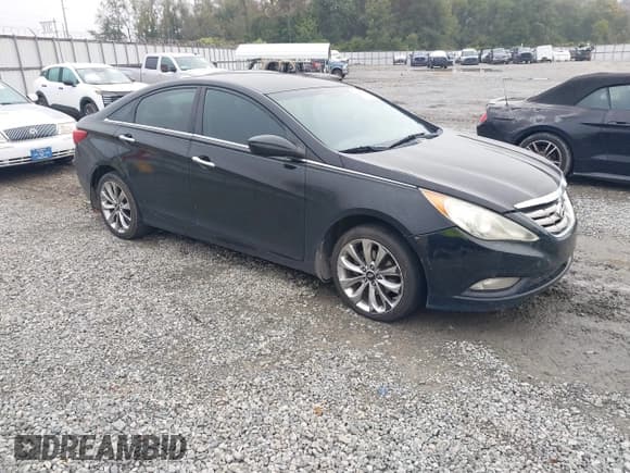 ✅ 2011 Hyundai Sonata Limited • VIN: 5NPEC4AC1BH124748 • Lot: 43351583. Listed on IAAI with 235,734 mi. Free auction sales archive from the USA and detailed vehicle history report at DreamBid. Image 1.