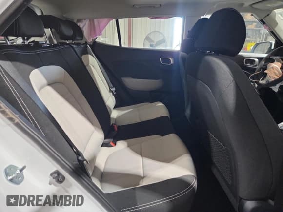 ✅ 2025 Hyundai Venue SEL • VIN: KMHRC8A37SU386512 • Lot: 66627755. Listed on Copart with 770 mi. Free auction sales archive from the USA and detailed vehicle history report at DreamBid. Image 10.