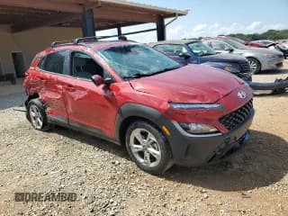 ✅ 2022 Hyundai Kona SEL • VIN: KM8K32AB4NU763615 • Лот: 70806784. Опубликован ранее на Copart с пробегом 45 346 миль. Бесплатный доступ к архиву аукционных продаж из США и подробный отчёт об истории автомобиля на DreamBid. Изображение 4.