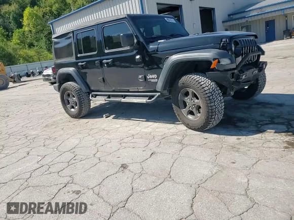 ✅ 2018 Jeep Wrangler Unlimited Sport • VIN: 1C4HJXDG6JW264757 • Lot: 80518515. Listed on Copart with 102,506 mi. Free auction sales archive from the USA and detailed vehicle history report at DreamBid. Image 14.