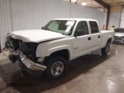 ✅ 2005 Chevrolet Silverado 2500HD LS • VIN: 1GCHK23U55F899336 • Lot: 41635266. Wystawiony na IAAI z przebiegiem 299 032 mil. Bezpłatny archiwum sprzedaży aukcyjnych z USA i szczegółowy raport historii pojazdu na DreamBid. Zdjęcie 18.