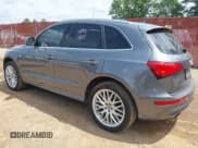 ✅ 2017 Audi Q5 Premium Plus • VIN: WA1M2AFP8HA045256 • Lot: 42123225. Wystawiony na IAAI z przebiegiem 99 828 mil. Bezpłatny archiwum sprzedaży aukcyjnych z USA i szczegółowy raport historii pojazdu na DreamBid. Zdjęcie 3.