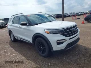 ✅ 2023 Ford Explorer XLT • VIN: 1FMSK8DH4PGB28563 • Lot: 43215905. Wystawiony na IAAI z przebiegiem 48 987 mil. Bezpłatny archiwum sprzedaży aukcyjnych z USA i szczegółowy raport historii pojazdu na DreamBid. Zdjęcie 1.