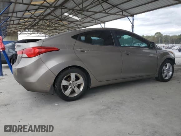 ✅ 2013 Hyundai Elantra Limited • VIN: 5NPDH4AE7DH295988 • Lot: 82532825. Listed on Copart with 178,671 mi. Free auction sales archive from the USA and detailed vehicle history report at DreamBid. Image 3.