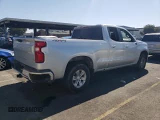 ✅ 2020 Chevrolet Silverado 1500 LT • VIN: 1GCRYDED8LZ273559 • Lot: 69215914. Wystawiony na Copart z przebiegiem 219 934 mil. Bezpłatny archiwum sprzedaży aukcyjnych z USA i szczegółowy raport historii pojazdu na DreamBid. Zdjęcie 3.