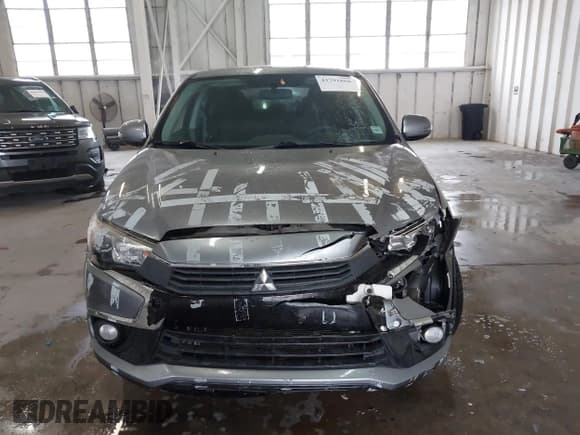 ✅ 2017 Mitsubishi Outlander SE • VIN: JA4AP3AW9HZ045220 • Lot: 43791868. Listed on IAAI with 183,904 mi. Free auction sales archive from the USA and detailed vehicle history report at DreamBid. Image 12.