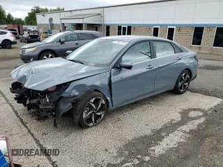 ✅ 2022 Hyundai Elantra Limited • VIN: KMHLN4AJXNU020846 • Lot: 57967745. Listed on Copart with 42,692 mi. Free auction sales archive from the USA and detailed vehicle history report at DreamBid. Image 1.