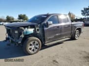 ✅ 2022 GMC Sierra 1500 SLE • VIN: 3GTUUBED6NG615183 • Лот: 88948005. Опубликован ранее на Copart с пробегом 42 451 миль. Бесплатный доступ к архиву аукционных продаж из США и подробный отчёт об истории автомобиля на DreamBid. Изображение 1.