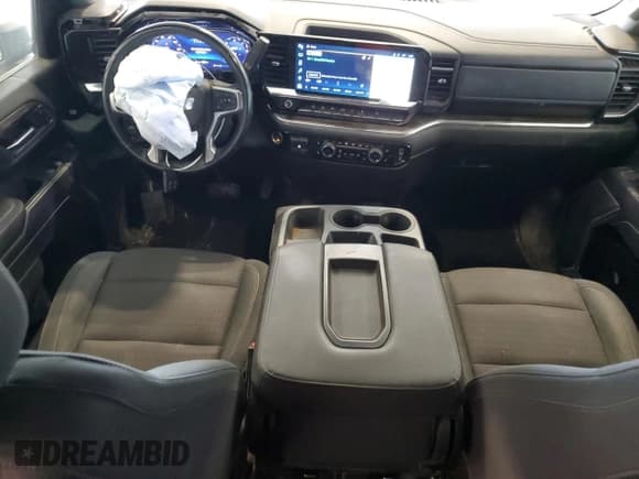 ✅ 2024 Chevrolet Silverado 2500HD LT • VIN: 2GC4YNEY6R1126547 • Лот: 82101135. Опубликован ранее на Copart с пробегом 64 808 миль. Бесплатный доступ к архиву аукционных продаж из США и подробный отчёт об истории автомобиля на DreamBid. Изображение 8.