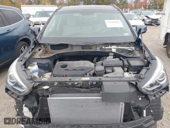 ✅ 2017 Hyundai Santa Fe 2.4L • VIN: 5NMZU3LB6HH027984 • Lot: 43505016. Listed on IAAI with 138,308 mi. Free auction sales archive from the USA and detailed vehicle history report at DreamBid. Image 10.