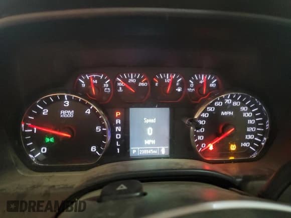 ✅ 2017 Chevrolet Silverado 2500HD Work Truck • VIN: 1GB0CUEG0HZ242349 • Лот: 43860625. Опубликован ранее на Copart с пробегом 238 945 миль. Бесплатный доступ к архиву аукционных продаж из США и подробный отчёт об истории автомобиля на DreamBid. Изображение 9.