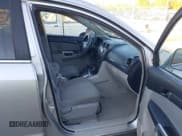 ✅ 2008 Saturn VUE XE • VIN: 3GSCL33P38S616699 • Lot: 43556197. Listed on IAAI with 171,283 mi. Free auction sales archive from the USA and detailed vehicle history report at DreamBid. Image 5.