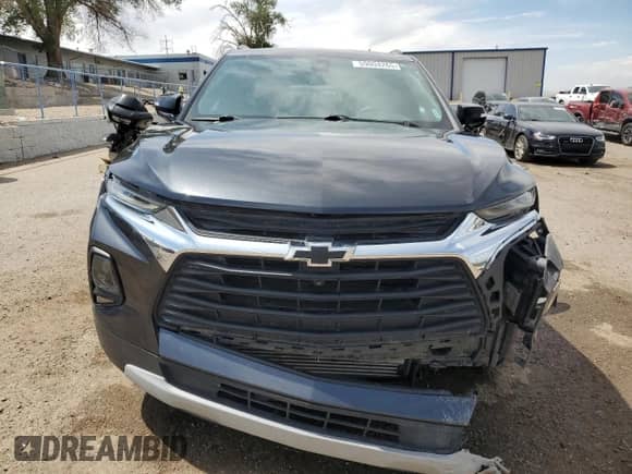 2022 Chevrolet Blazer LT z VIN 3GNKBJR41NS236338, wystawiony jako Copart lot #59004265 z przebiegiem 61 561 mil mil oraz Szkoda całkowita • Salvage title. Historia ofert i sprzedaży dostępna na DreamBid. Obrazek 5.