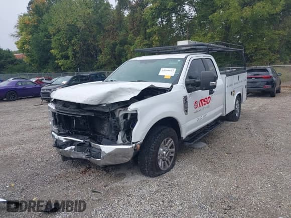 ✅ 2019 Ford F-250 XL • VIN: 1FT7X2A6XKEE87044 • Лот: 43260623. Опубликован ранее на IAAI с пробегом 126 074 миль. Бесплатный доступ к архиву аукционных продаж из США и подробный отчёт об истории автомобиля на DreamBid. Изображение 21.