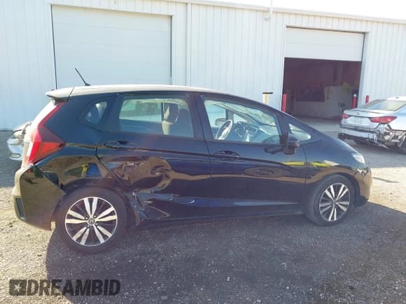 ✅ 2017 Honda Fit EX • VIN: JHMGK5H70HS001932 • Lot: 43247437. Listed on IAAI with 55,963 mi. Free auction sales archive from the USA and detailed vehicle history report at DreamBid. Image 13.