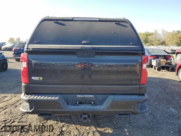 ✅ 2020 Chevrolet Silverado 1500 LT Trail Boss • VIN: 1GCPYFEL8LZ380184 • Lot: 76387914. Wystawiony na Copart z przebiegiem 20 091 mil. Bezpłatny archiwum sprzedaży aukcyjnych z USA i szczegółowy raport historii pojazdu na DreamBid. Zdjęcie 6.