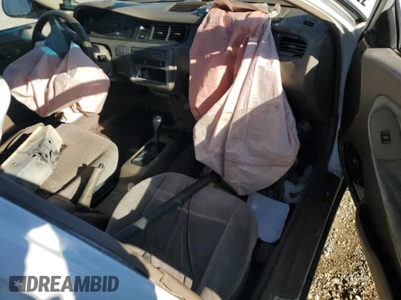 ✅ 1994 Honda Civic • VIN: JHMEG8561RS002000 • Lot: 93476675. Wystawiony na Copart z przebiegiem 221 893 mil. Bezpłatny archiwum sprzedaży aukcyjnych z USA i szczegółowy raport historii pojazdu na DreamBid. Zdjęcie 8.