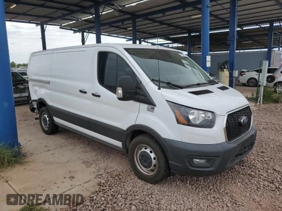 ✅ 2021 Ford Transit Cargo • VIN: 1FTYE1Y86MKB00604 • Lot: 69333594. Listed on Copart with 60,464 mi. Free auction sales archive from the USA and detailed vehicle history report at DreamBid. Image 4.