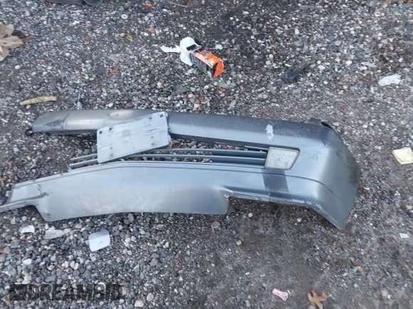 ✅ 1995 Mercedes-Benz SL • VIN: WDBFA63E4SF113966 • Лот: 43808529. Опубликован ранее на IAAI с пробегом 196 885 миль. Бесплатный доступ к архиву аукционных продаж из США и подробный отчёт об истории автомобиля на DreamBid. Изображение 12.