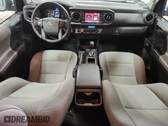 ✅ 2021 Toyota Tacoma SR • VIN: 3TMCZ5AN1MM372329 • Лот: 91423025. Опубликован ранее на Copart с пробегом 25 357 миль. Бесплатный доступ к архиву аукционных продаж из США и подробный отчёт об истории автомобиля на DreamBid. Изображение 8.