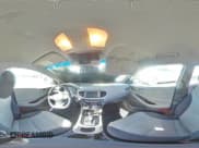 ✅ 2017 Hyundai Ioniq Blue • VIN: KMHC65LC1HU022362 • Lot: 49693105. Wystawiony na Copart z przebiegiem 102 550 mil. Bezpłatny archiwum sprzedaży aukcyjnych z USA i szczegółowy raport historii pojazdu na DreamBid. Zdjęcie 12.