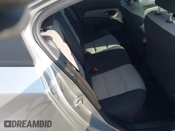 ✅ 2016 Chevrolet Cruze LS • VIN: 1G1PB5SHXG7161328 • Lot: 43208427. Listed on IAAI with 146,591 mi. Free auction sales archive from the USA and detailed vehicle history report at DreamBid. Image 8.